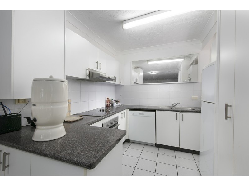 8/36 Gordon Street, Milton QLD 4064