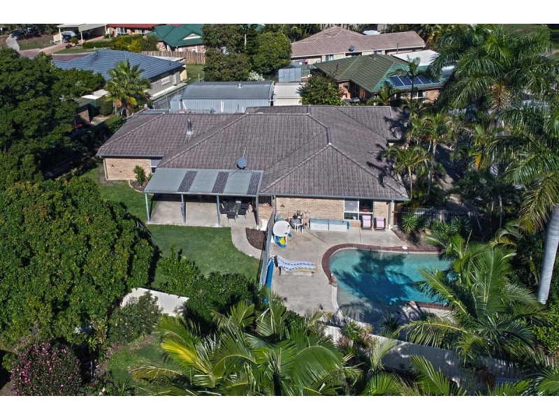 15 Paramount Drive, Warner QLD 4500