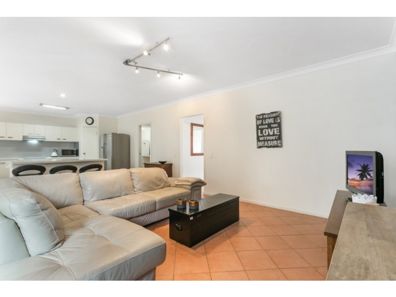 32 Deborah Place, Westlake QLD 4074