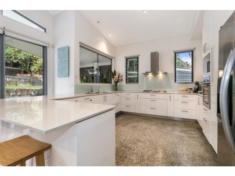 102 Gordon Circuit, Seventeen Mile Rocks QLD 4073