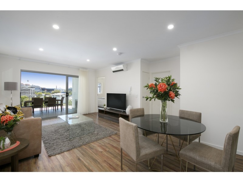 9/45 Regent Street, Woolloongabba QLD 4102