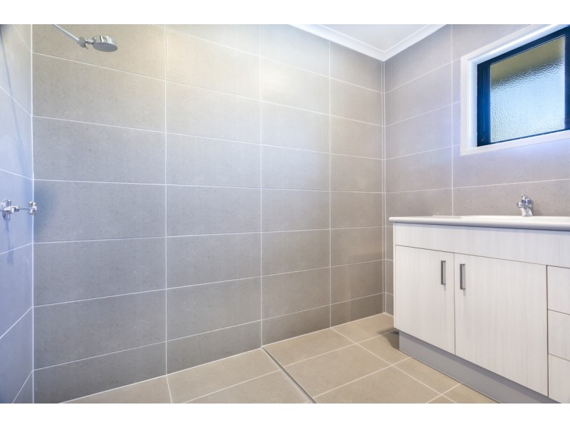 11 Balmoral Street, Alexandra Hills QLD 4161