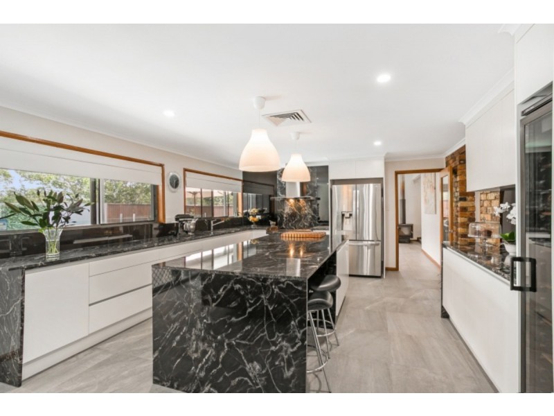 3 Mirimiri Close, Jindalee QLD 4074