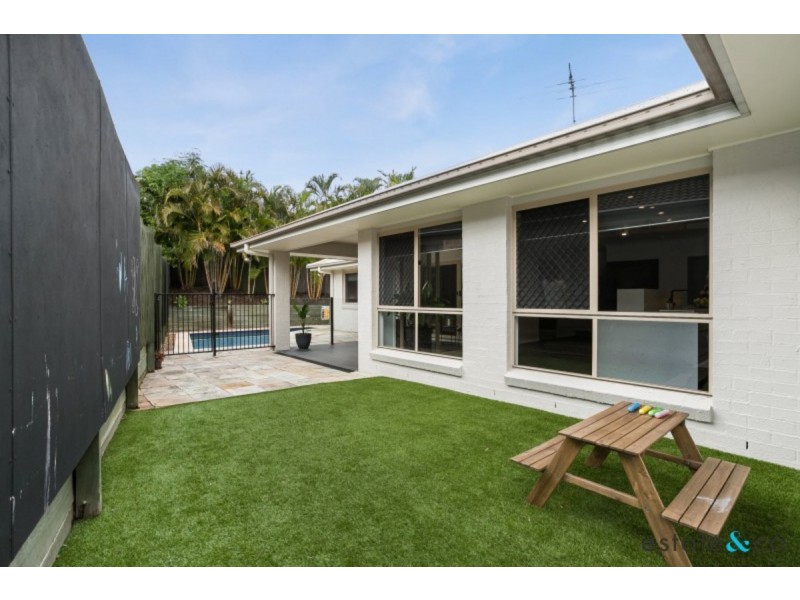161 Edenbrooke Drive, Seventeen Mile Rocks QLD 4073