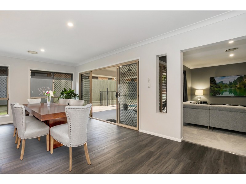 161 Edenbrooke Drive, Seventeen Mile Rocks QLD 4073