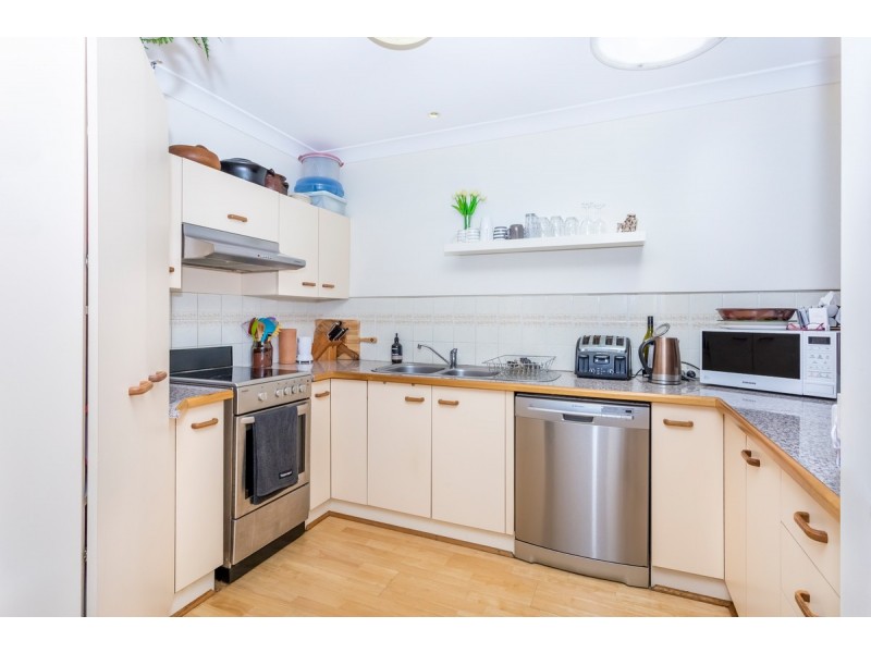 11/61 Smith Street, Cleveland QLD 4163