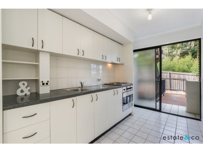 8/24 Sankey Street, Highgate Hill QLD 4101