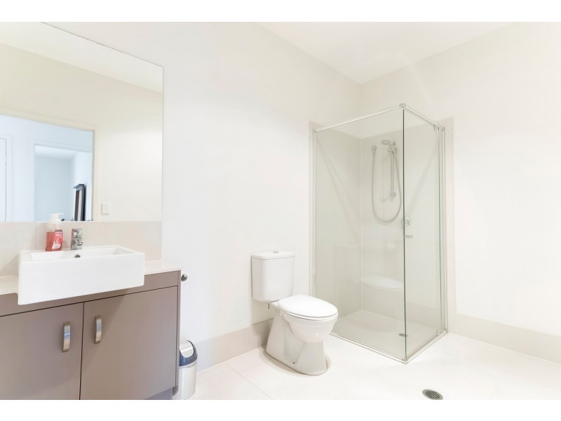 21 Wilson Esplanade, Redland Bay QLD 4165