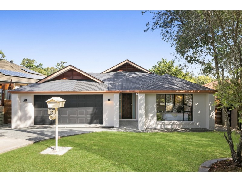96 Brookeside Crescent, Seventeen Mile Rocks QLD 4073