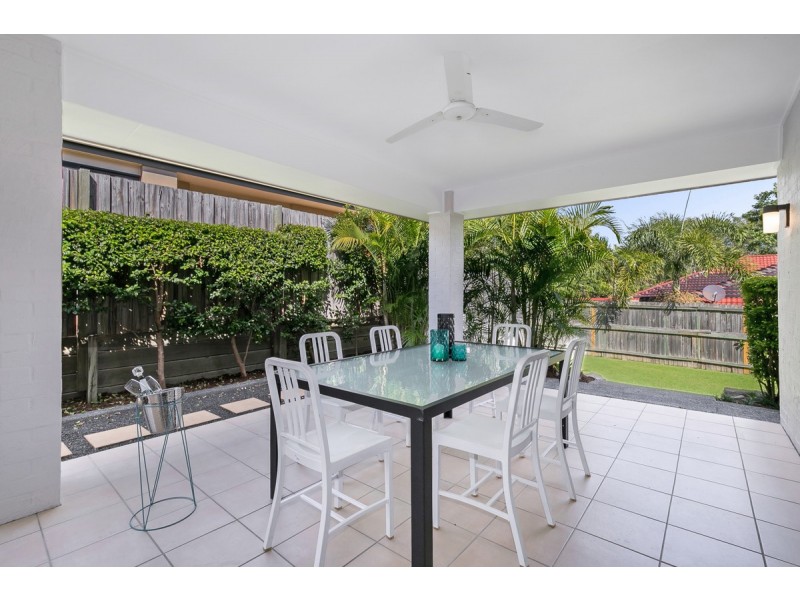 96 Brookeside Crescent, Seventeen Mile Rocks QLD 4073