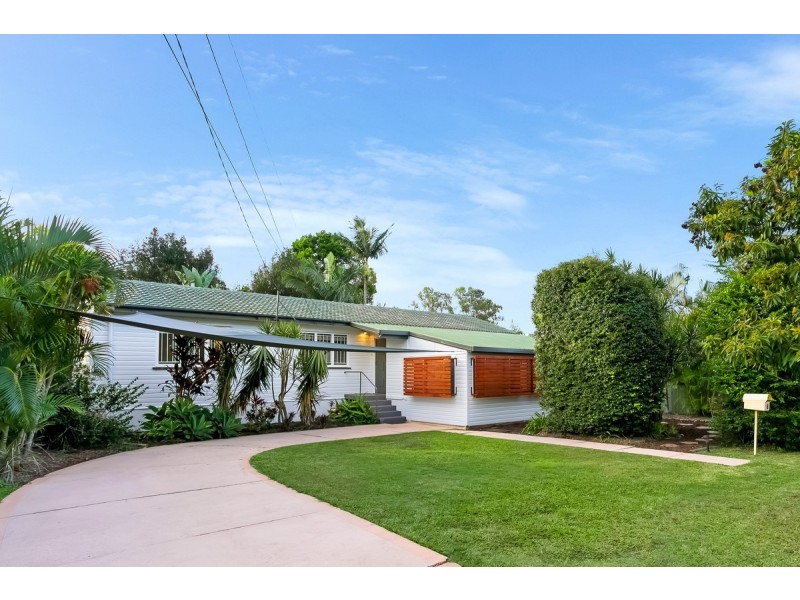 8 Goomerah Street, Mount Gravatt East QLD 4122