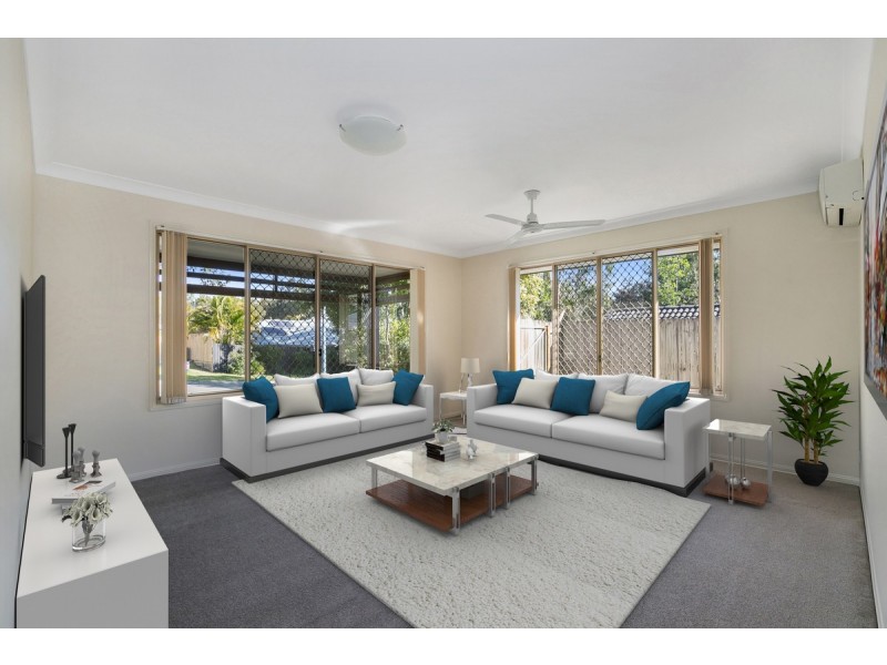 71 Brookeside Crescent, Seventeen Mile Rocks QLD 4073