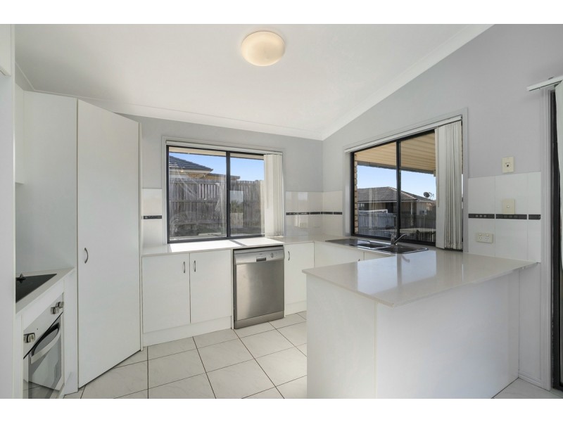 15 Bonogin Court, Redbank Plains QLD 4301