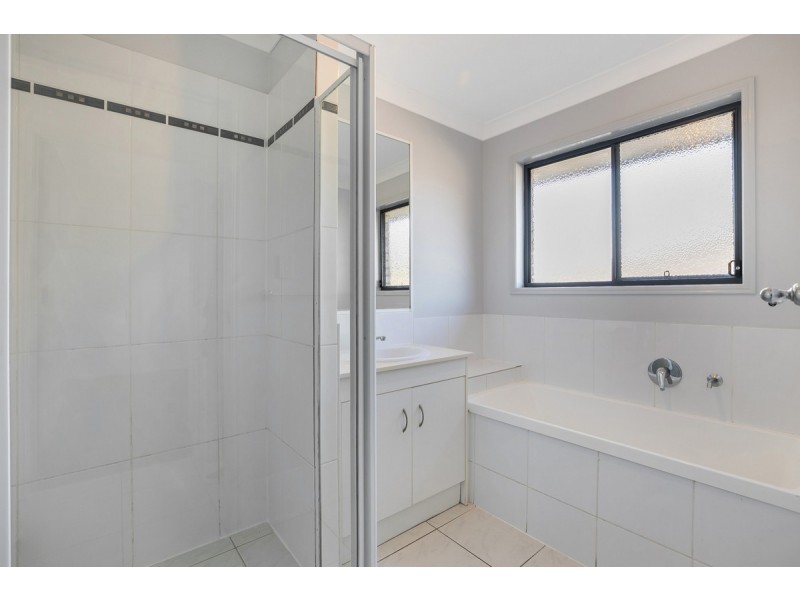 15 Bonogin Court, Redbank Plains QLD 4301