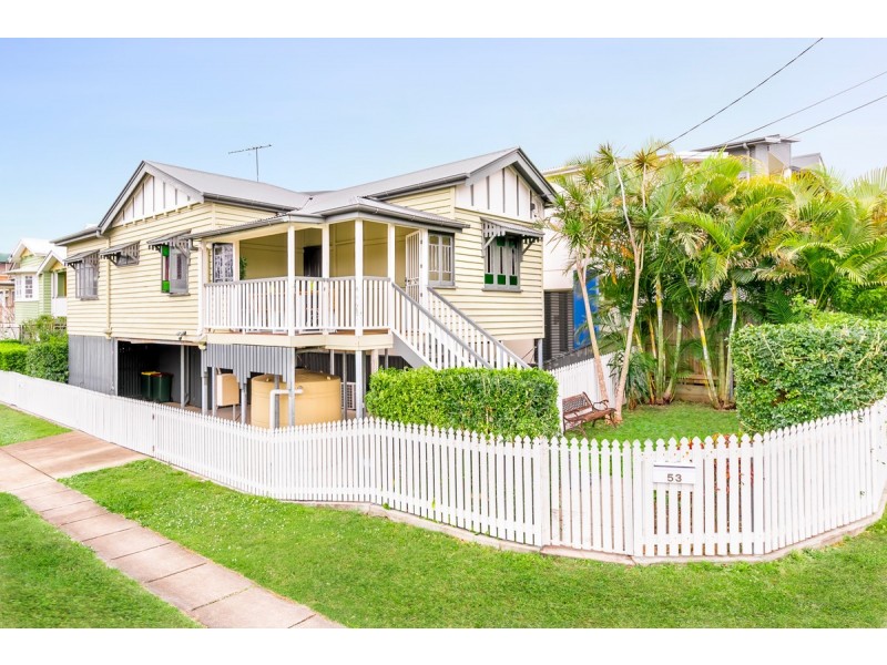 53 Crump Street, Holland Park West QLD 4121
