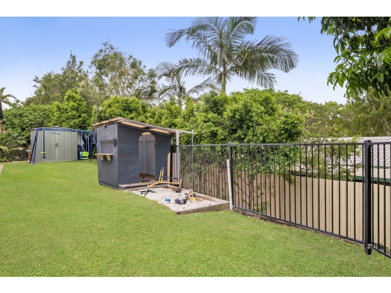 55 McPherson Road, Sinnamon Park QLD 4073