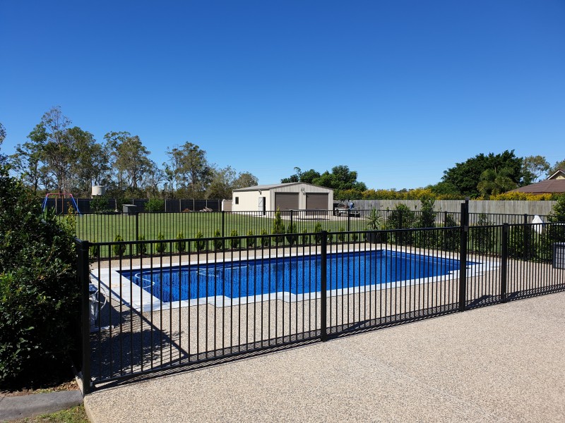 9 Lamington Court, Branyan QLD 4670