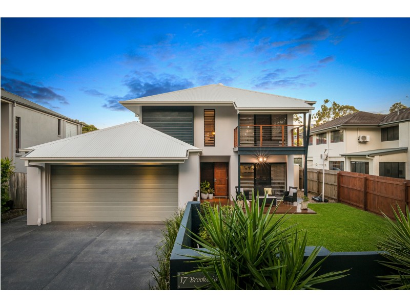 17 Brookeside Crescent, Seventeen Mile Rocks QLD 4073