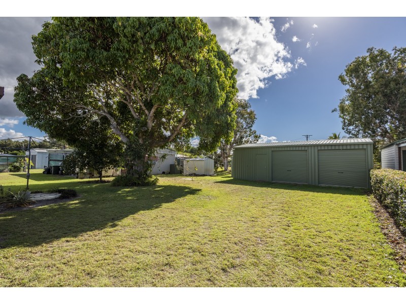 9 Wattle Street, Winfield QLD 4670