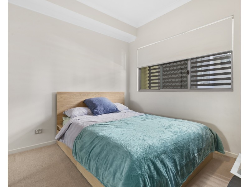 206/1 Kingsmill Street, Chermside QLD 4032