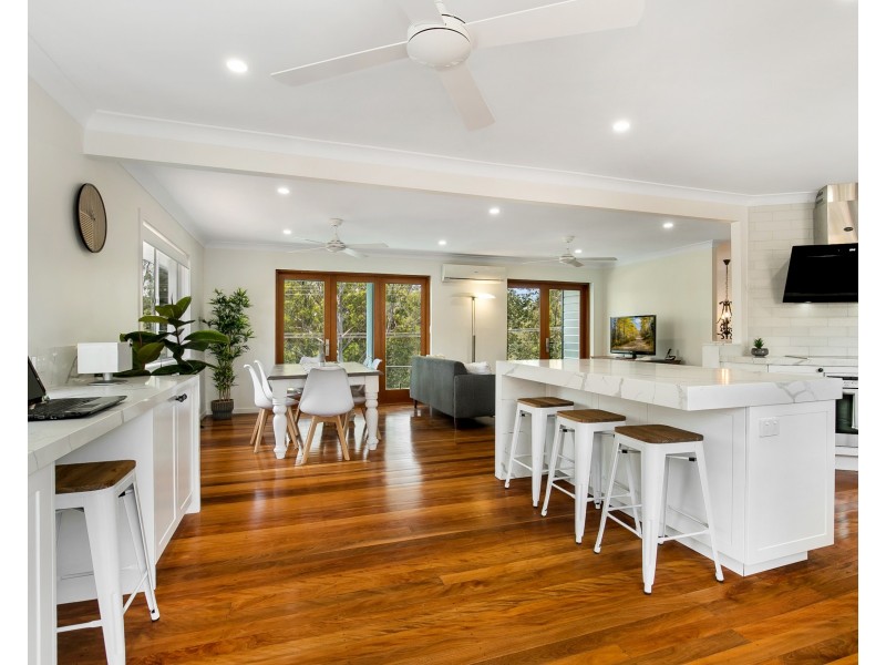 21 Capitol Drive, Jindalee QLD 4074