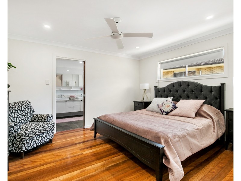 21 Capitol Drive, Jindalee QLD 4074