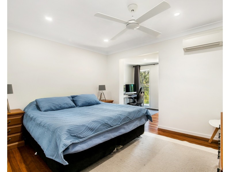 21 Capitol Drive, Jindalee QLD 4074