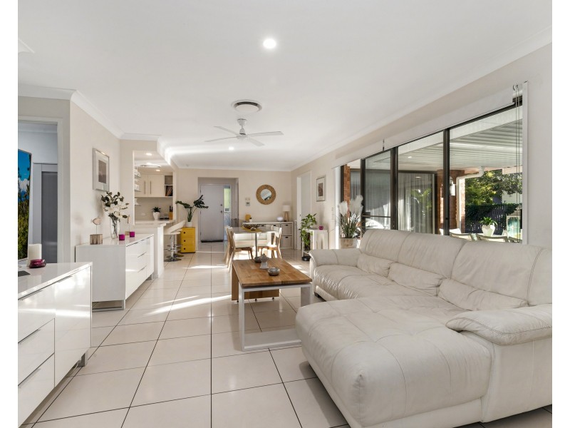 14 Coomb Street, Seventeen Mile Rocks QLD 4073