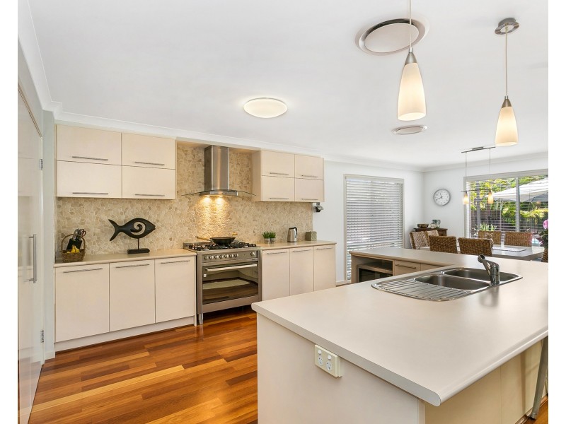 22 Goodenia Crescent, Seventeen Mile Rocks QLD 4073