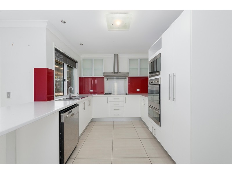 23 Hinchcliffe Street, Tanah Merah QLD 4128