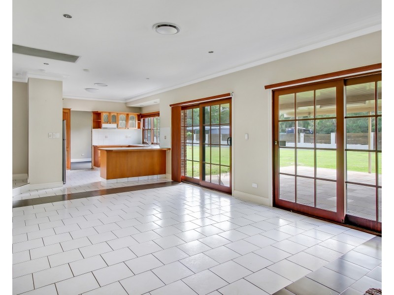 113 Teviot Road, Carbrook QLD 4130