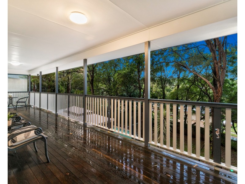 22 Paterson Street, Seventeen Mile Rocks QLD 4073