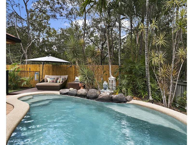 22 Barklya Crescent, Sinnamon Park QLD 4073