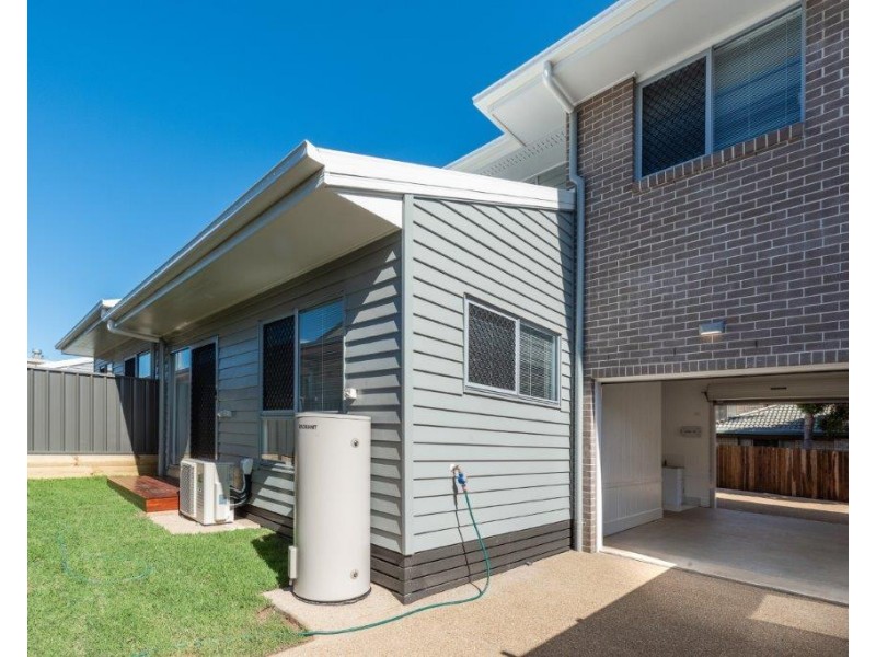 1-4/76A Quay Street, Bundaberg West QLD 4670