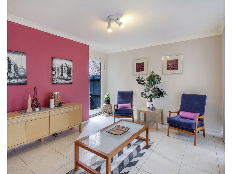 62 Hampstead Street, Forest Lake QLD 4078