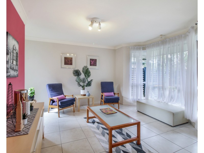 62 Hampstead Street, Forest Lake QLD 4078