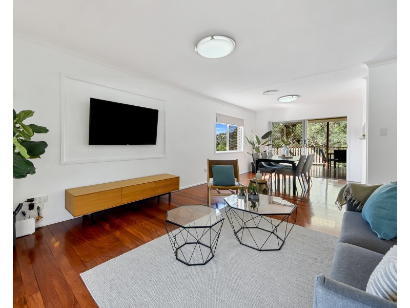 9 Kitching Street, Chapel Hill QLD 4069