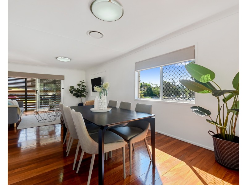 9 Kitching Street, Chapel Hill QLD 4069