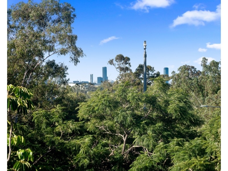 9 Kitching Street, Chapel Hill QLD 4069