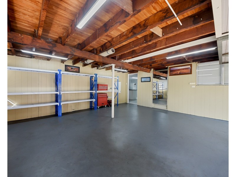 9 Kitching Street, Chapel Hill QLD 4069