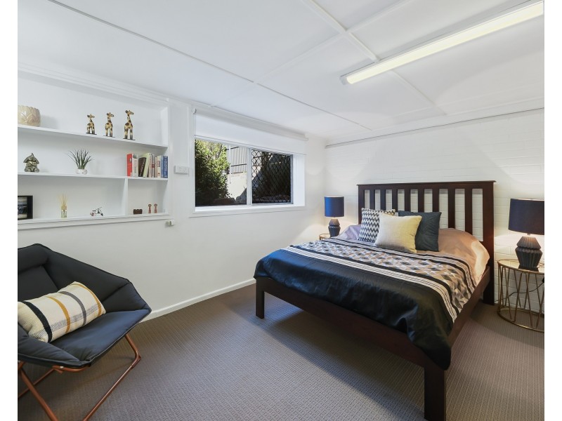 9 Kitching Street, Chapel Hill QLD 4069