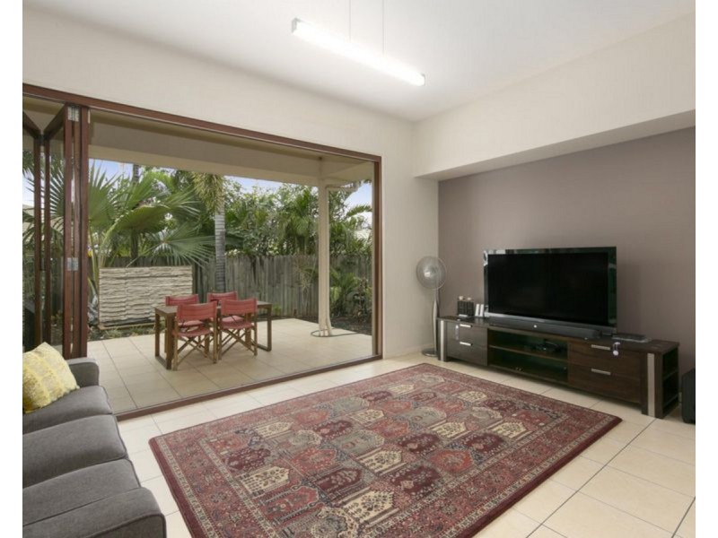 73 Flindersia Crescent, Seventeen Mile Rocks QLD 4073