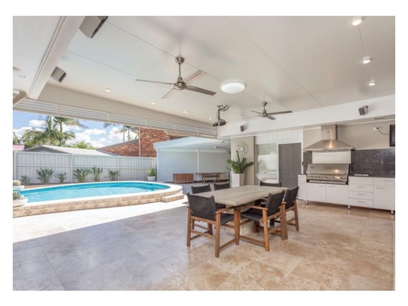 9 Tana Street, Westlake QLD 4074