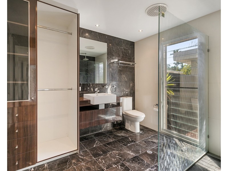 9 Tana Street, Westlake QLD 4074