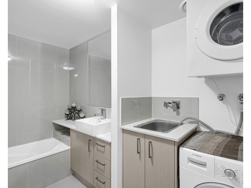 1/23 Potts Street, East Brisbane QLD 4169