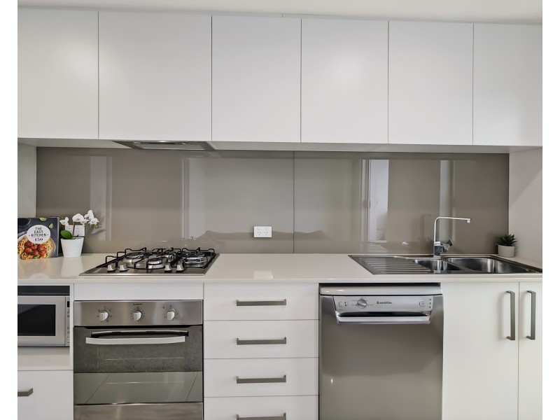 33/27 Manning Street, Milton QLD 4064