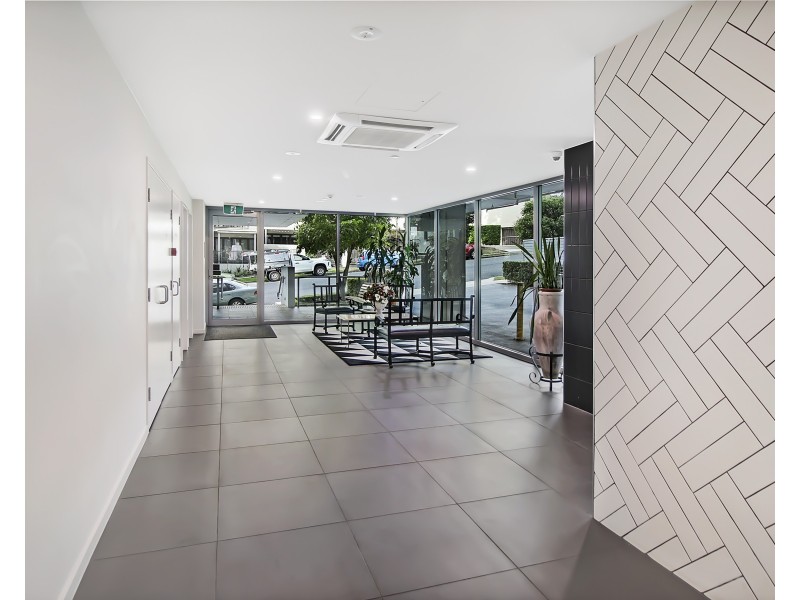 33/27 Manning Street, Milton QLD 4064