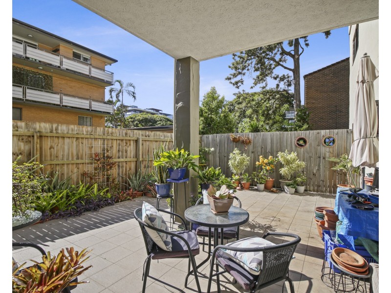 4/11 Lyons Terrace, Windsor QLD 4030
