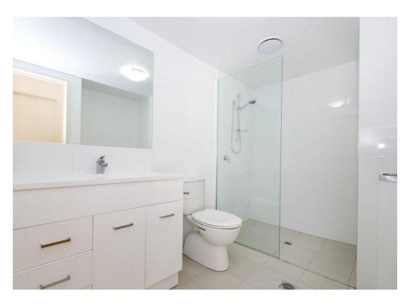 4/11 Lyons Terrace, Windsor QLD 4030