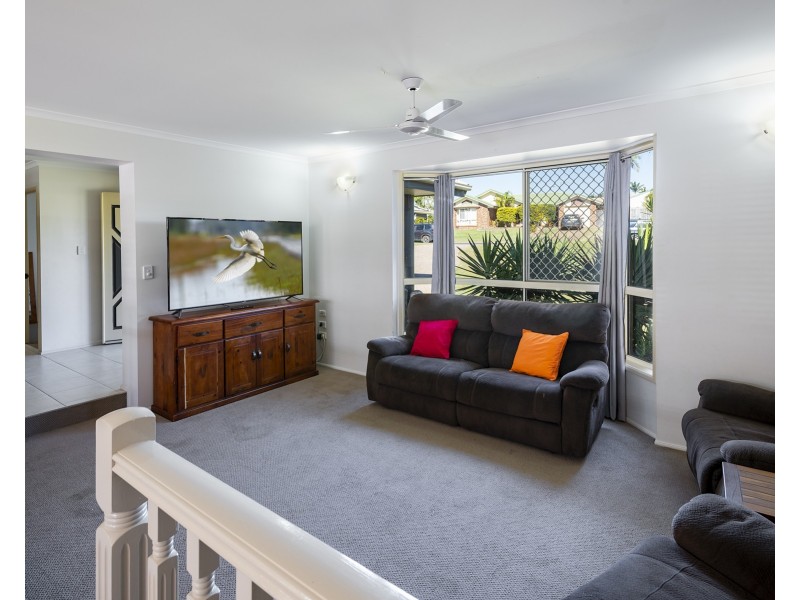 17 Tropicana Drive, Avoca QLD 4670